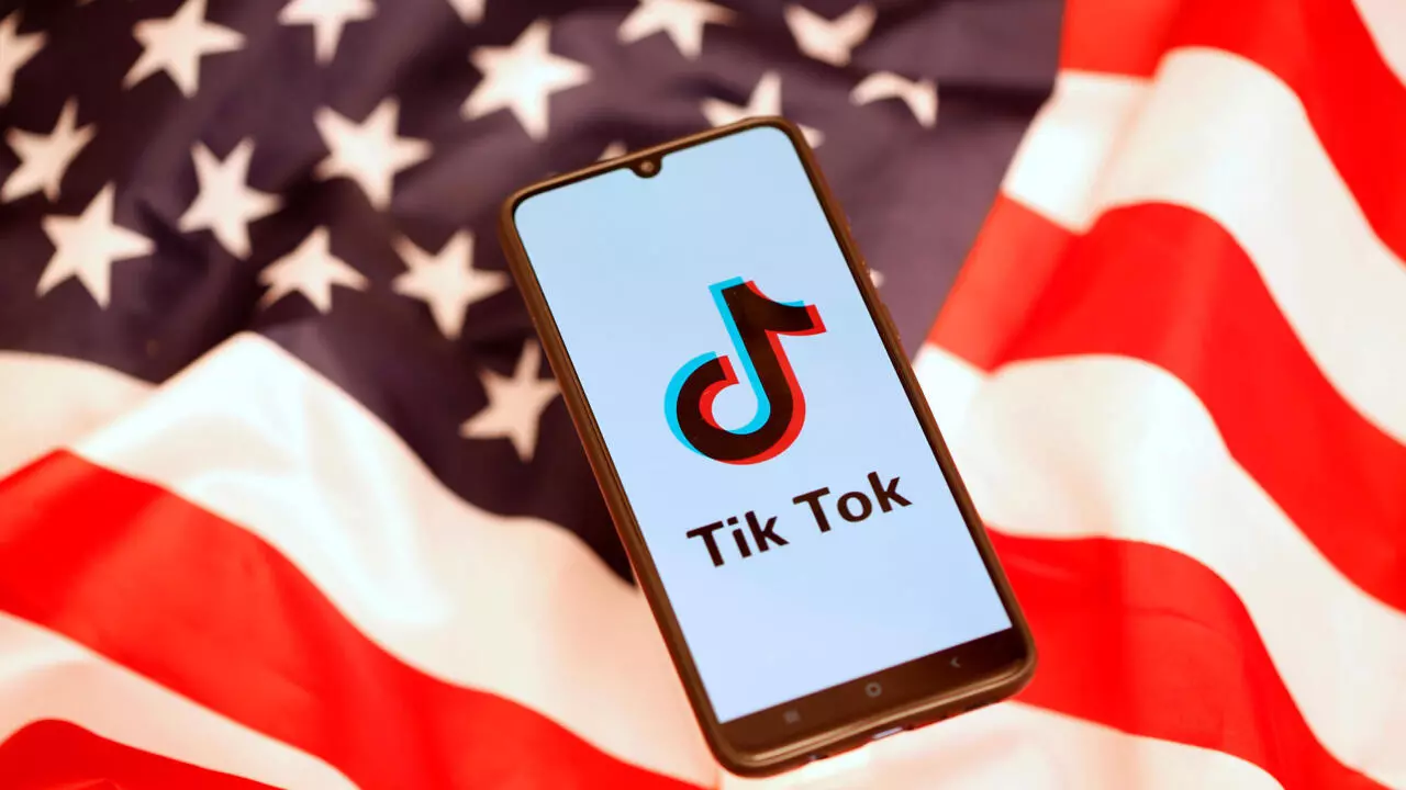 Défis et enjeux de la revente de TikTok aux États-Unis