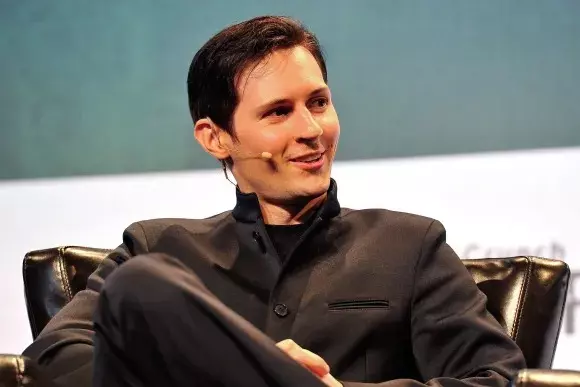 Pavel Durov en conférence discutant de la sécurité des messages Telegram et des tensions avec la France.