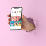 Instagram annonce la fonctionnalité Blend des Reels partagés, renforçant l'aspect communautaire.