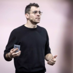 Instagram présente ses nouvelles options de transcription et de message vocal étendu dans la messagerie directe