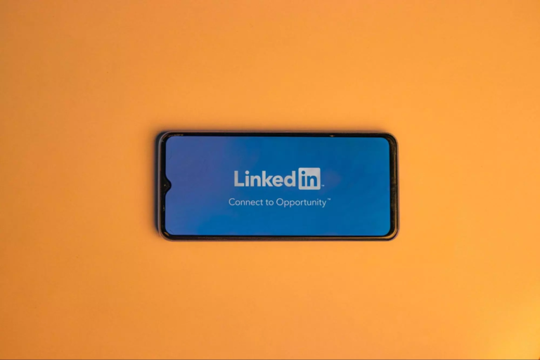 Changement fonctionnalité CTA LinkedIn pour abonnés Premium 2025.