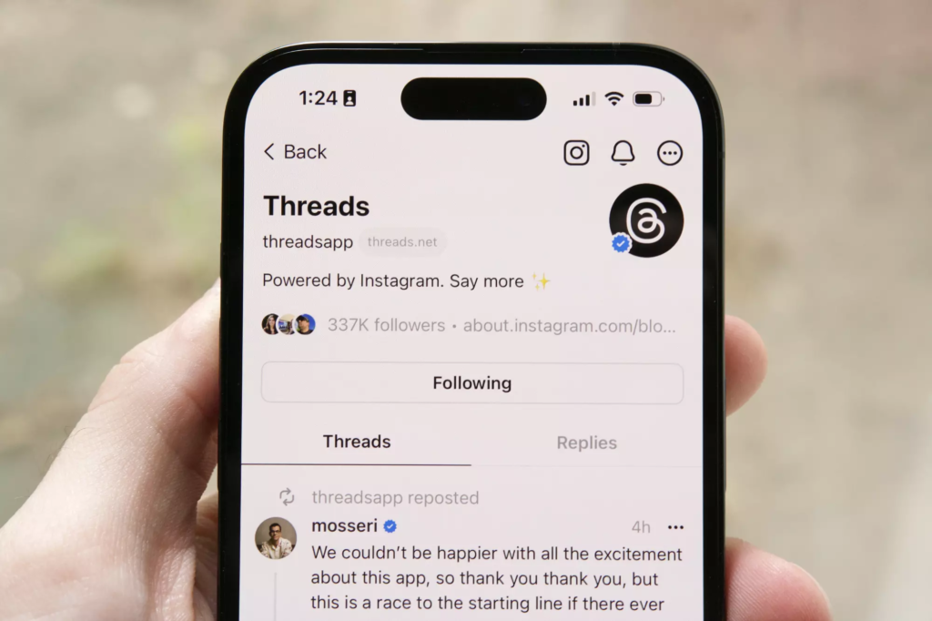 L'option de création de compte Threads sans Instagram, montre l'évolution de la plateforme par rapport à Instagram vers l'indépendance en Europe.